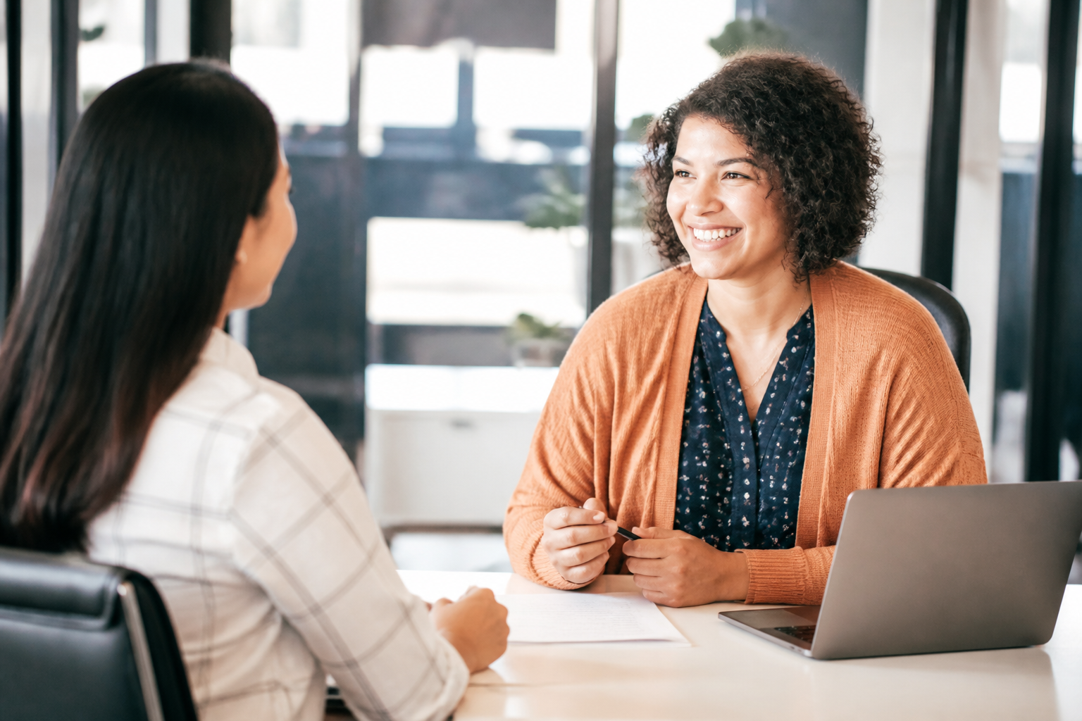 Recruiter meeting with a job candidate